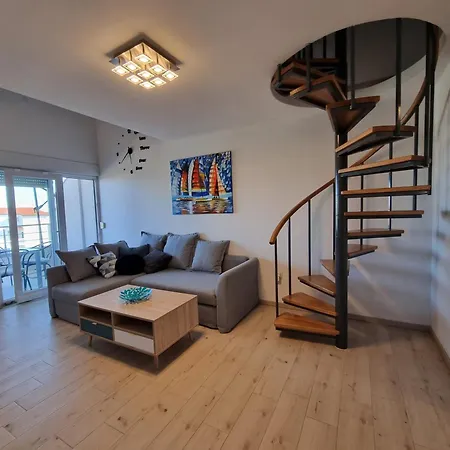 Dineva Apartment