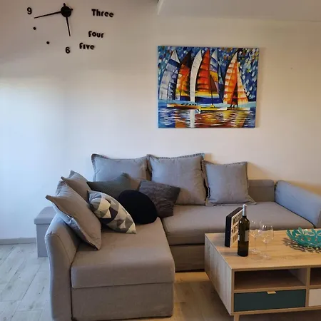 Dineva Apartmán