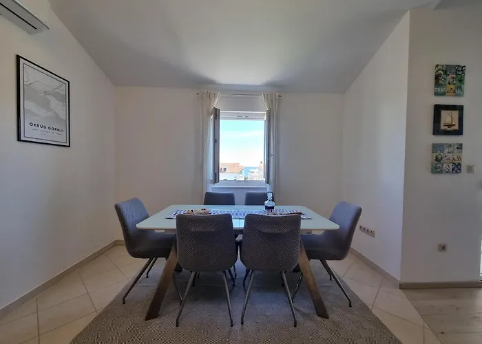 Apartmán Dineva *